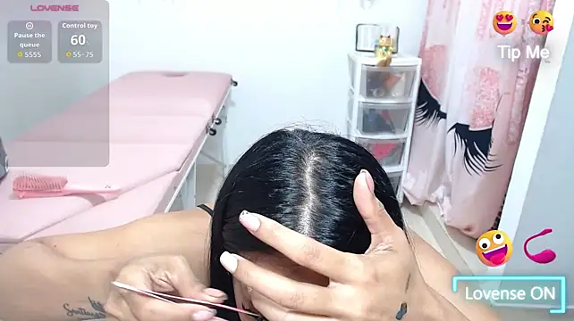 titsbiglovers live cam on StripChat