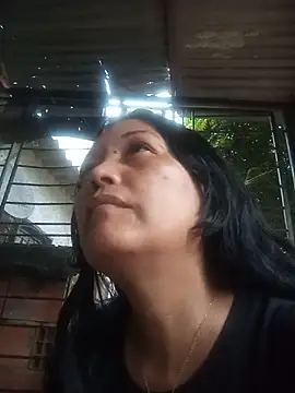 marinita13 live cam preview
