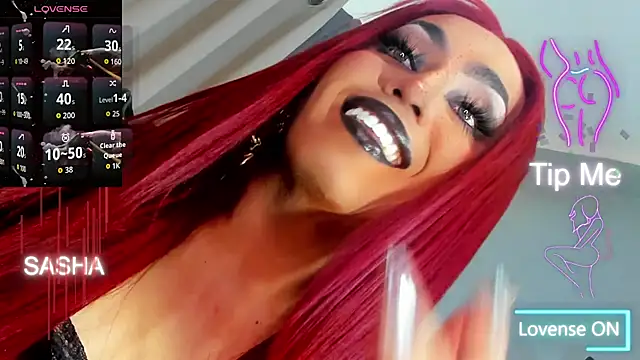 DominaAurumXXX live cam preview