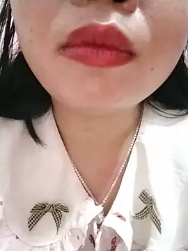 Xuka_lyss live cam preview