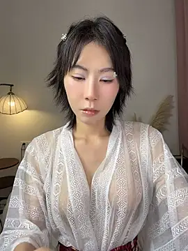 nanako99 live cam on StripChat