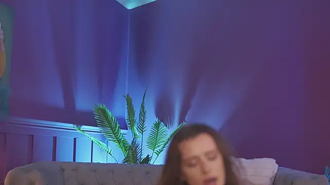 PearlKaye live cam preview