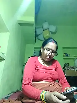 HotLoomaraj29