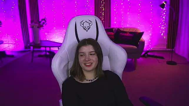 Tessa_054