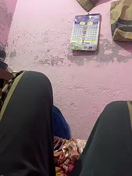 Akash123guuu live cam preview