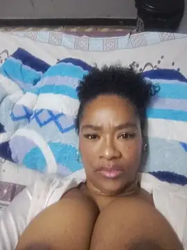 Chary-Madam live cam preview