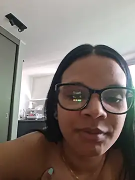 yeiyjhon live cam preview