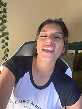 Rebbecca_ live cam preview
