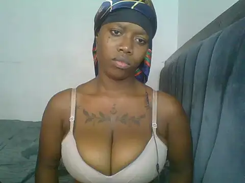 Nasty_Tetty