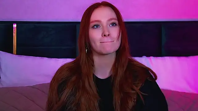 AgataFoxley live cam on StripChat