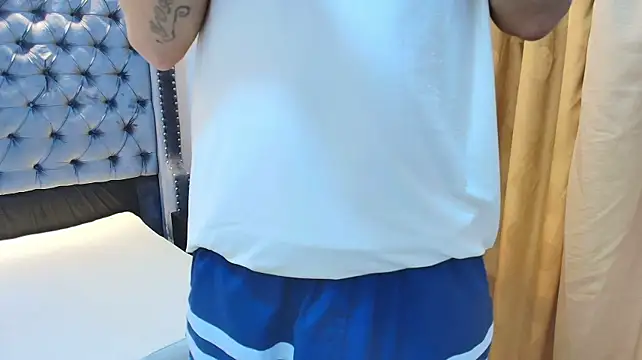 MATHY_ROBERT2 live cam on StripChat