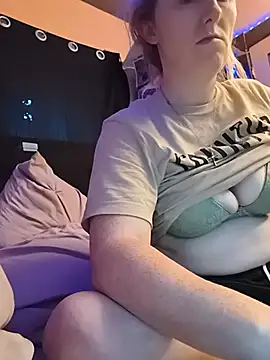 stormyybabe live cam on StripChat