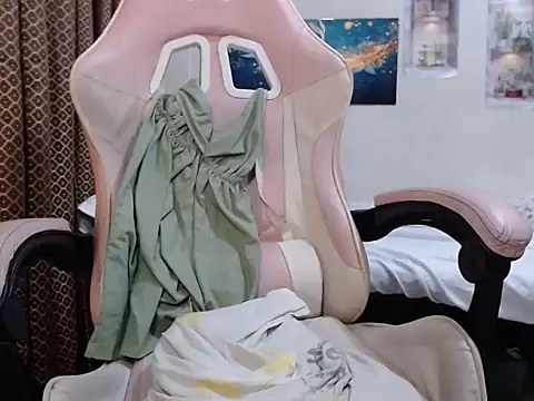 Mistress_Bigcockts