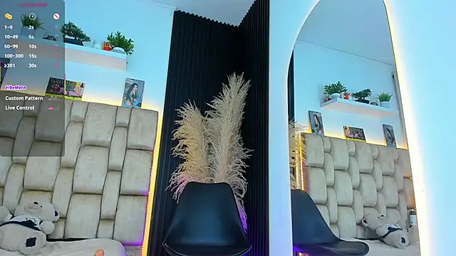 little_sophie18 live cam preview