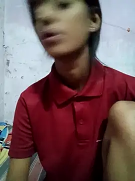 Saya-Tyagi live cam preview