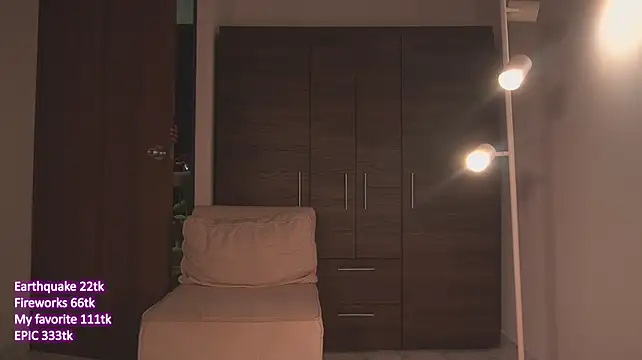 connie_west0