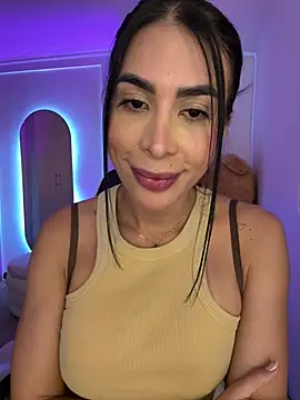 mckenzieklein live cam preview