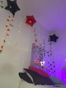 AlisonHoot69 live cam preview