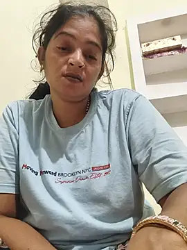 Mohni_love live cam preview