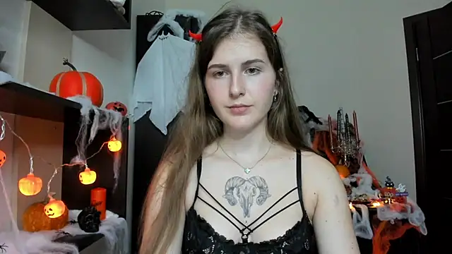 OhMyAlice live cam preview