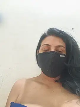 ravi_10o live cam preview
