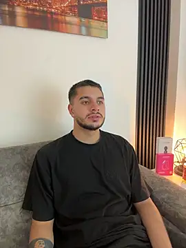 AmadeoWild live cam preview