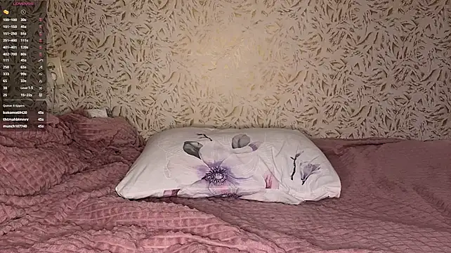 IvelisseCoskrey live cam preview
