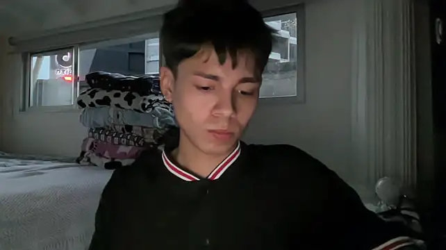 Cararrldyrose - Male webcam sex chat