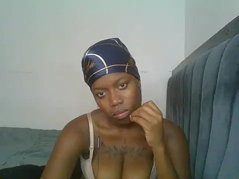 Nasty_Tetty