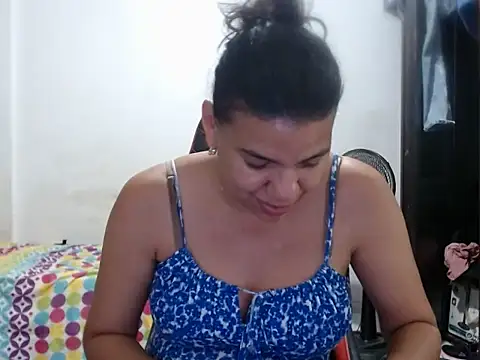 Adriana_0312 live cam preview