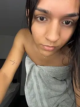 namy_moon1 live cam preview