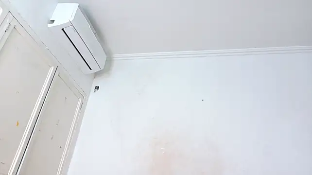 july_luna live cam preview
