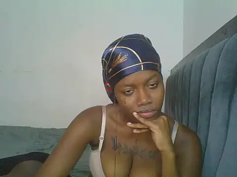 Nasty_Tetty