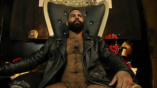 BeardAndrew live cam on StripChat