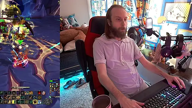 MrFrizby6211 live cam preview