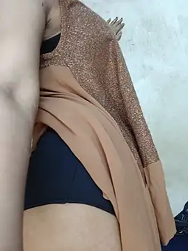 xpihu live cam on StripChat