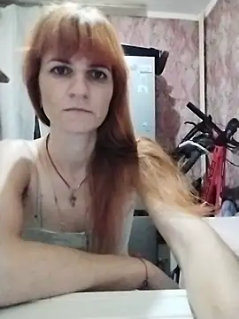 YaroslavaLester live cam on StripChat