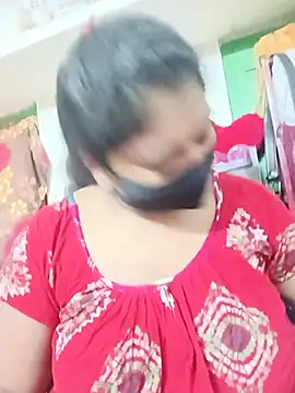 Pooja_Roy_7 live cam on StripChat
