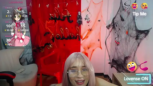 Ambar_lynn01