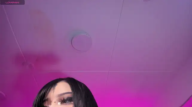 Kat_VonDe