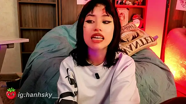 HannahSky_