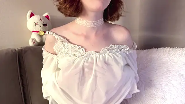 AriaArcane live cam preview