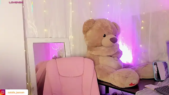 natalie_jaensen