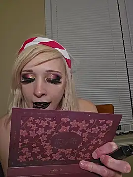AmethystFoxx live cam preview