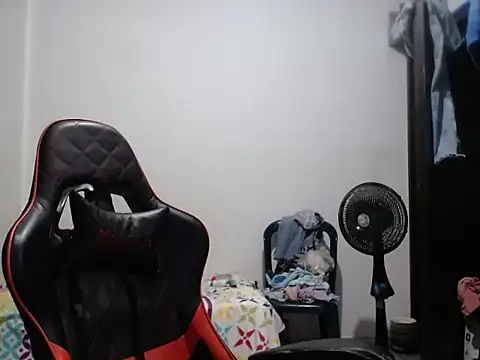 Adriana_0312 live cam preview