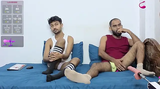 DesiDaddyandSon live cam preview