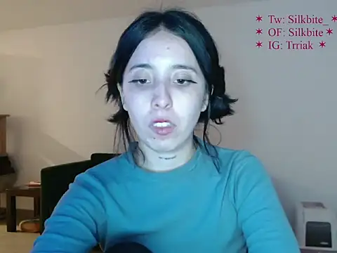 babyluna_8_8 live cam preview