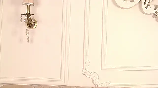 SarahLynz live cam preview