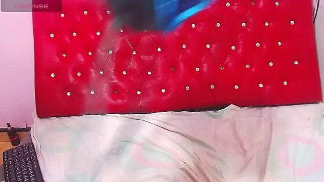 wonderfuldiana live cam preview