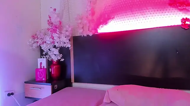 emma_ayala live cam preview